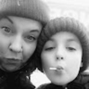 Meet your Posher, Cassandra